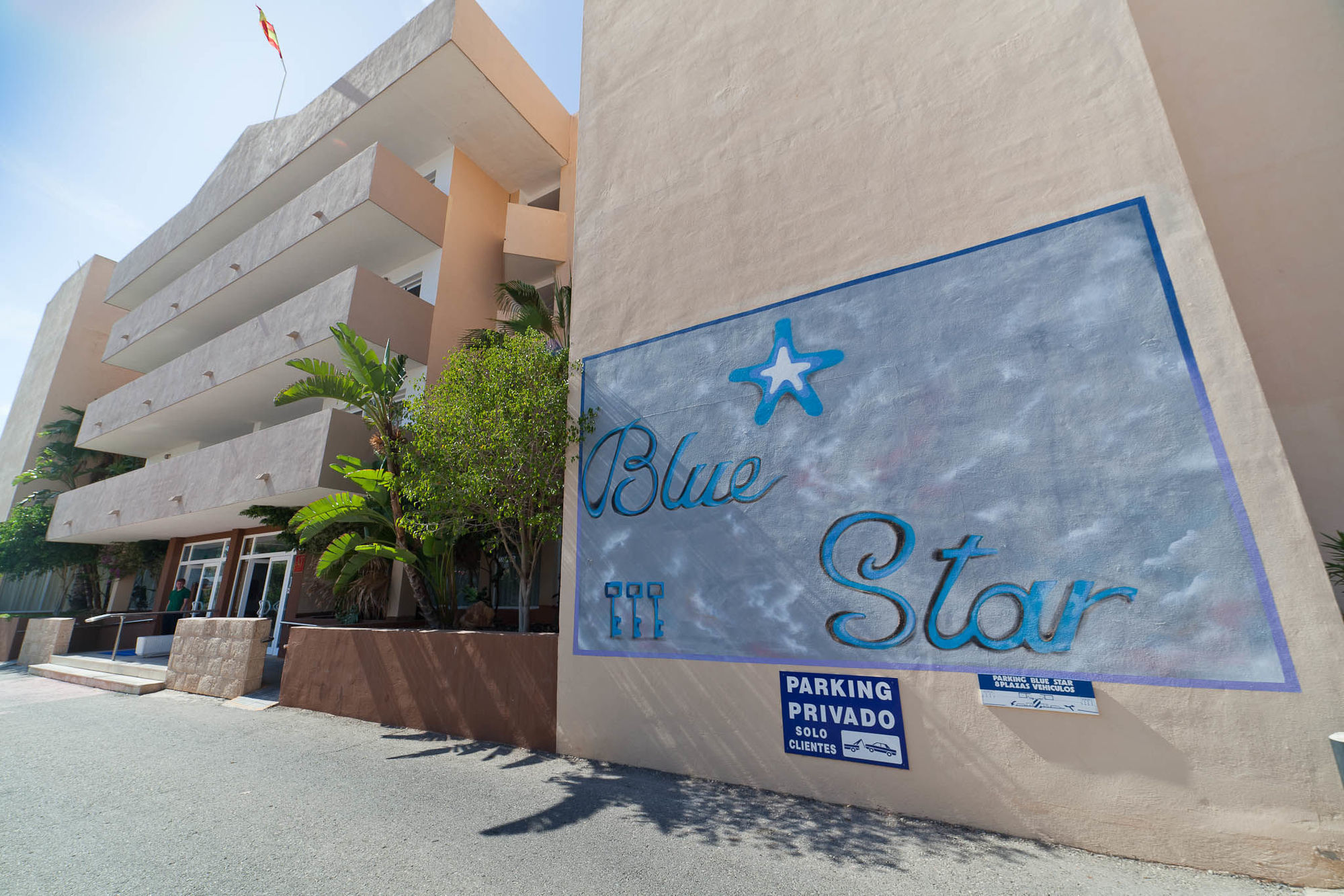 Apartamentos Blue Star (Adults Only) Sant Antoni de Portmany Exterior foto